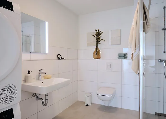 B 2 Pine Hill Allergikerfreundlich&extra Bike Friendly Apartment Zirchow